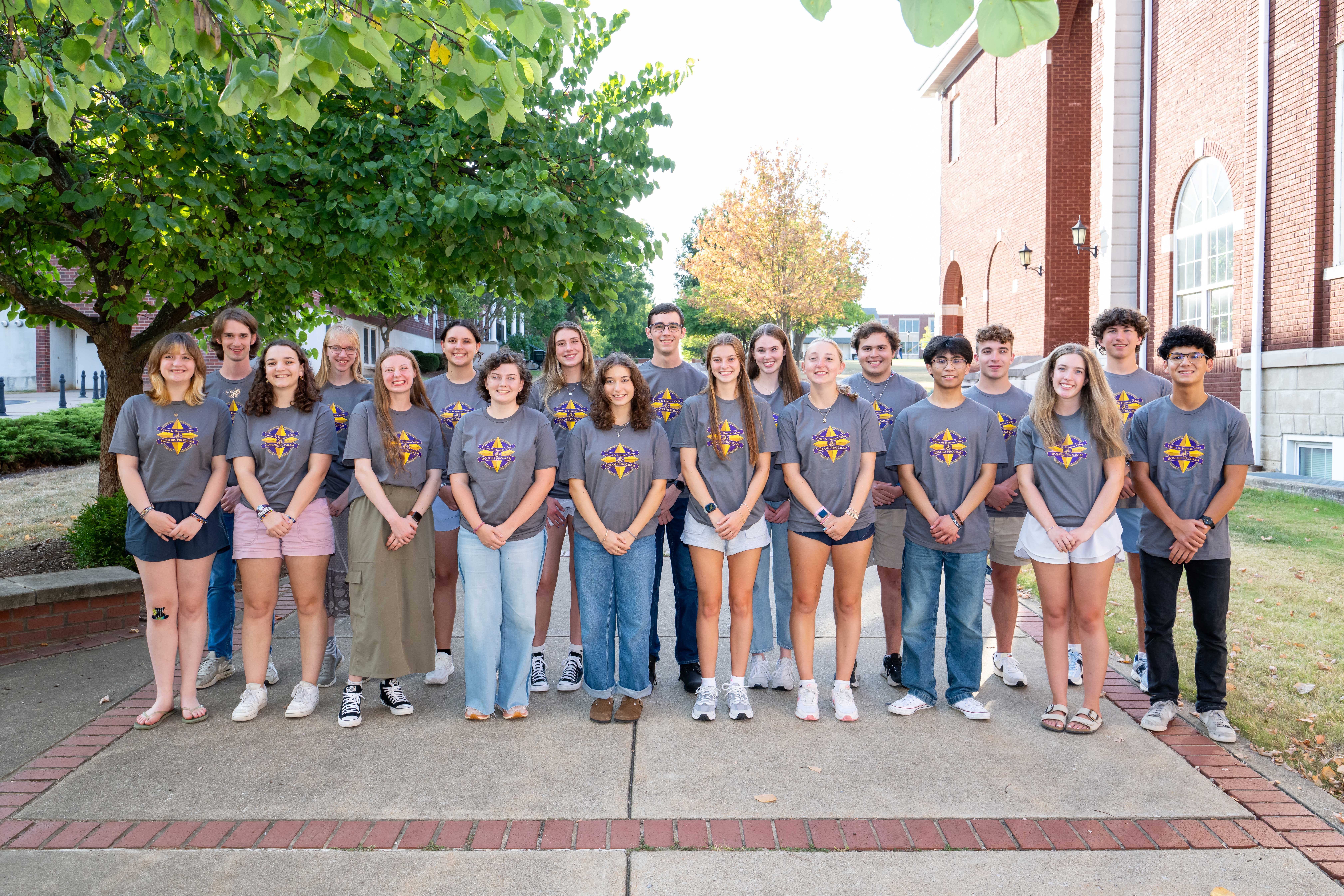 Asbury University's Honors Program class photo.