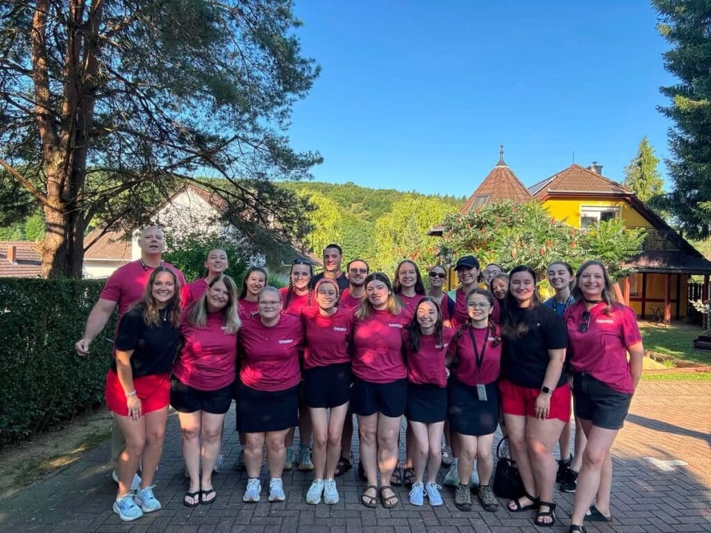 Asbury Hungary Students