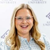 Asbury University's Liz Loudon headshot.