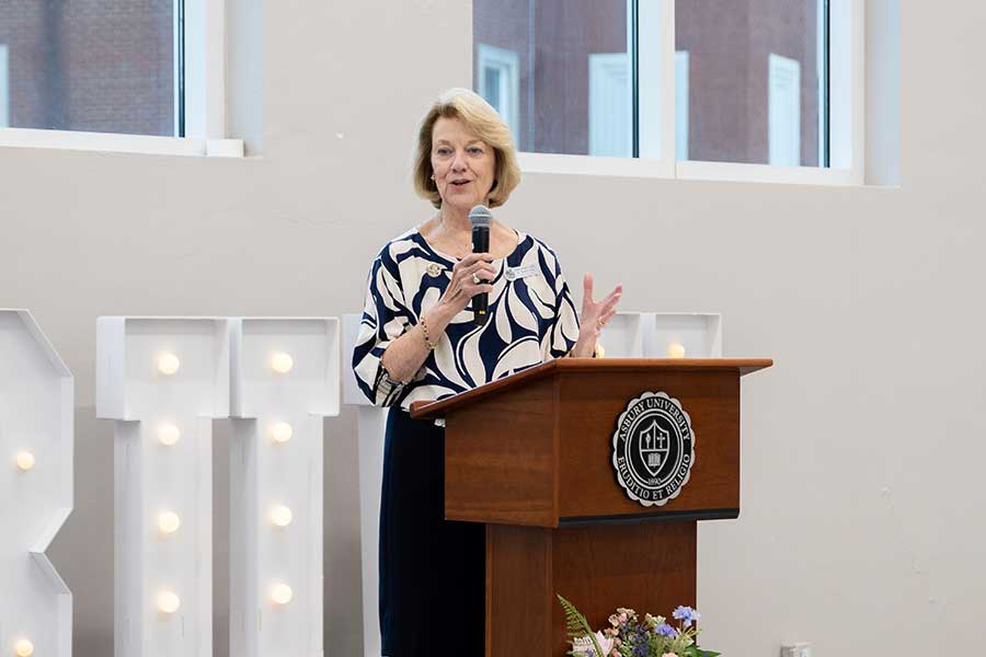 Dr. Gray speaking at Reunion at Asbury University.