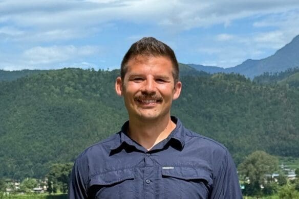 Asbury Alumnus Randy Troyer serves in Nepal