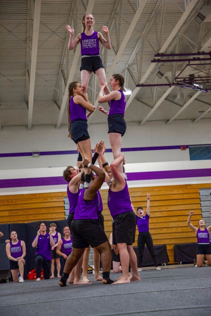Tumbling Team - Asbury University