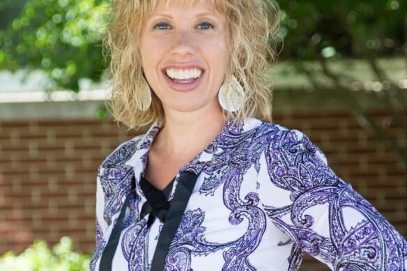 Headshot of Cheryll Crowe ’03 Johnson