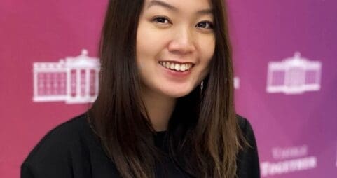 Headshot of Eliza Tan ’20