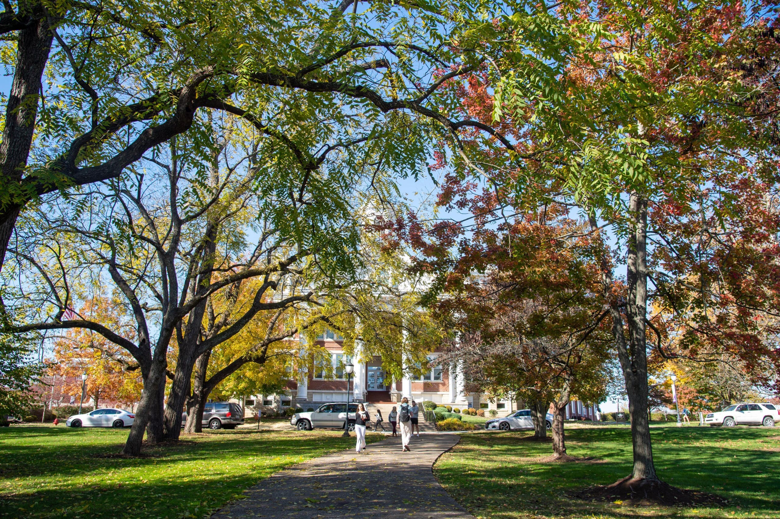 Fall at Asbury University