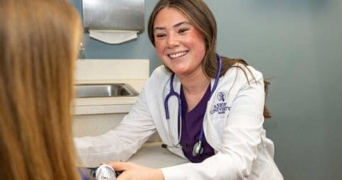 Asbury Nursing student in a clinical evaluation.