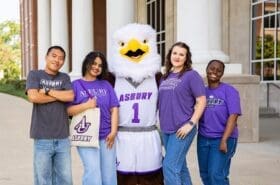 Asbury University Students Receive Financial Aid