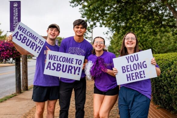 Asbury 2027 Application Opens with excited students