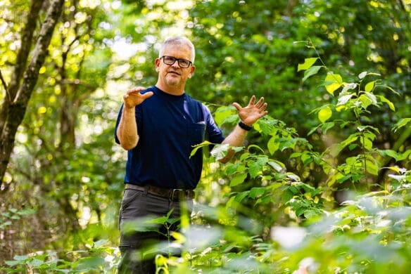 Dr. Marvin Ruffner conducting honeysuckle research at Asbury University Shaw School of Sciences